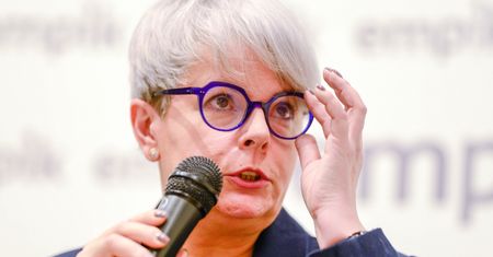 Karolina Korwin-Piotrowska znów krytykuje rząd i uderza w koronasceptyków
