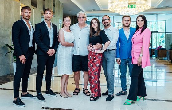 711 tys. widzów nowego reality-show „Bitwa o gości” w TVN