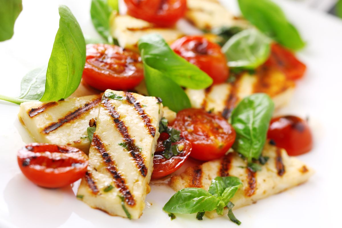 Grillowany ser halloumi