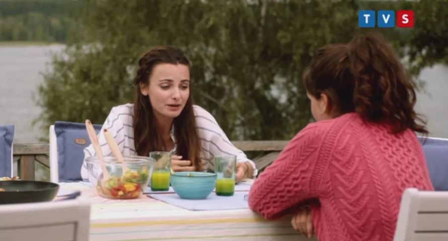 Ten kanał zamknął newsroom i opuścił multipleksy. Ale widzów przybyło