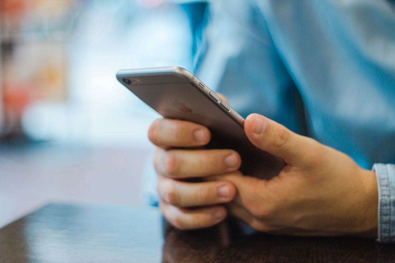 Rządowa aplikacja w każdym telefonie. To nowy obowiązek