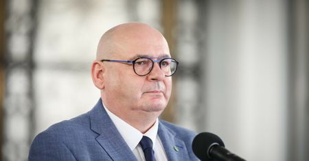 Zgorzelski o Gowinie. "Ma otwarte drzwi do tego, żeby przejść na właściwą stronę mocy"