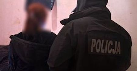 Okradli 171 nagrobków. Wśród zatrzymanych kobieta. Grozi im 8 lat