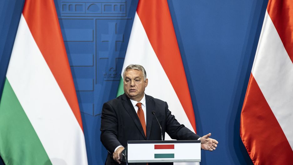 BUDAPEST, HUNGARY - OCTOBER 03: Hungary's Prime Minister Viktor Orban attends a press conference with the Serbian President and the Austrian Chancellor in Budapest on October 03, 2022. Hungary's parliament is likely to approve Monday the first of more than a dozen anti-corruption measures that the government has vowed to implement to unlock billions of euros in European Union funds. (Photo by Arpad Kurucz/Anadolu Agency via Getty Images)