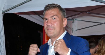 Dariusz Michalczewski zapytany o zarobki:  "Kupuję teraz 17 apartamentów". Wspomniał też o wakacjach za ĆWIERĆ miliona złotych
