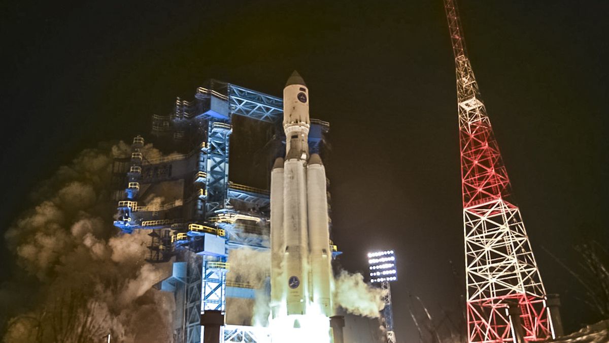 Start rakiety Angara-A5.