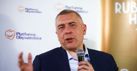 Giertych zachęca posłów PiS: Pro bono przygotujemy ich w kancelarii