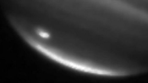 Zauważono coś na powierzchni Jowisza 1