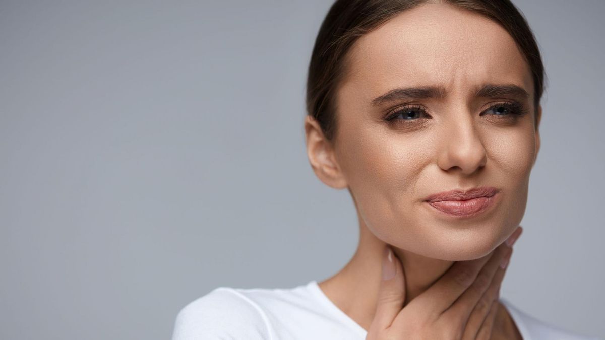 5 sposobów na walkę z bólem gardła