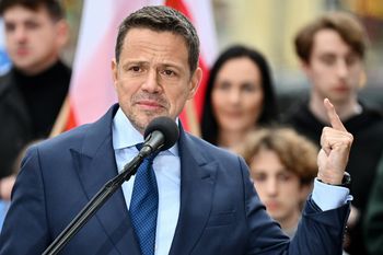 Trzaskowski na celowniku prokuratury. Afera śmieciowa w Warszawie