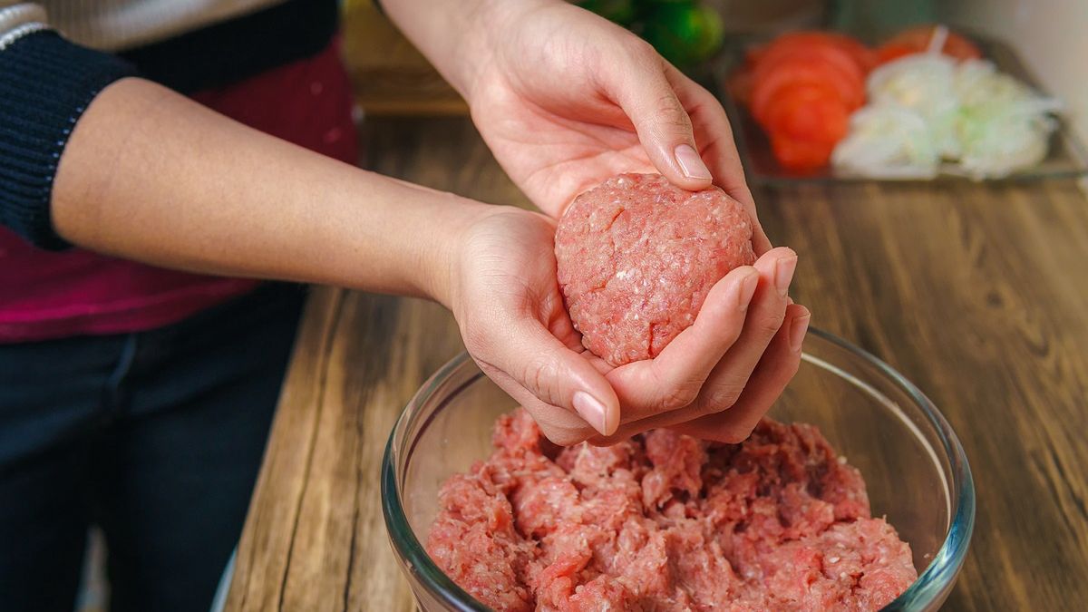 Ziemniaki zawijane w mięsie mielonym