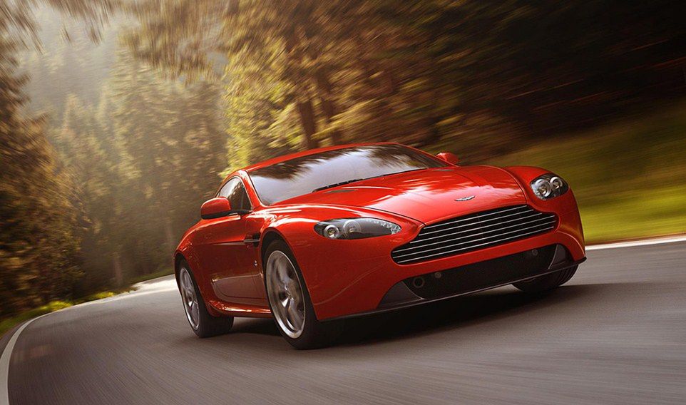 2012 Aston Martin V8 Vantage - delikatny lifting [aktualizacja]