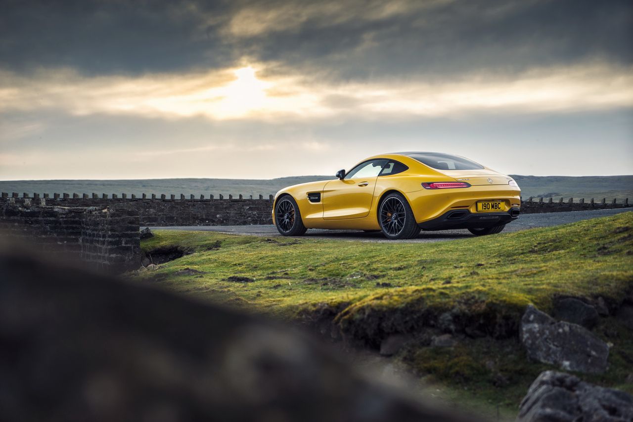 Mercedes-AMG GT S Solarbeam - niemiecki mocarz w słonecznej żółci [galeria zdjęć]