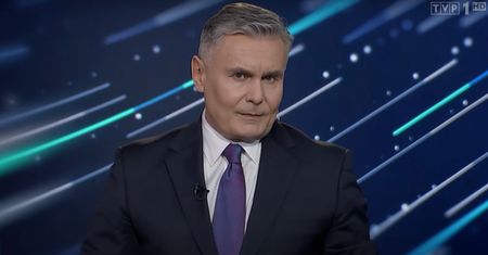 Pracownicy TVP żyją jak w twierdzy. Nastroje dziwnie się mieszają