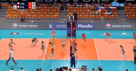 Skargi na Polsat do KRRiT. Chodzi o mecze