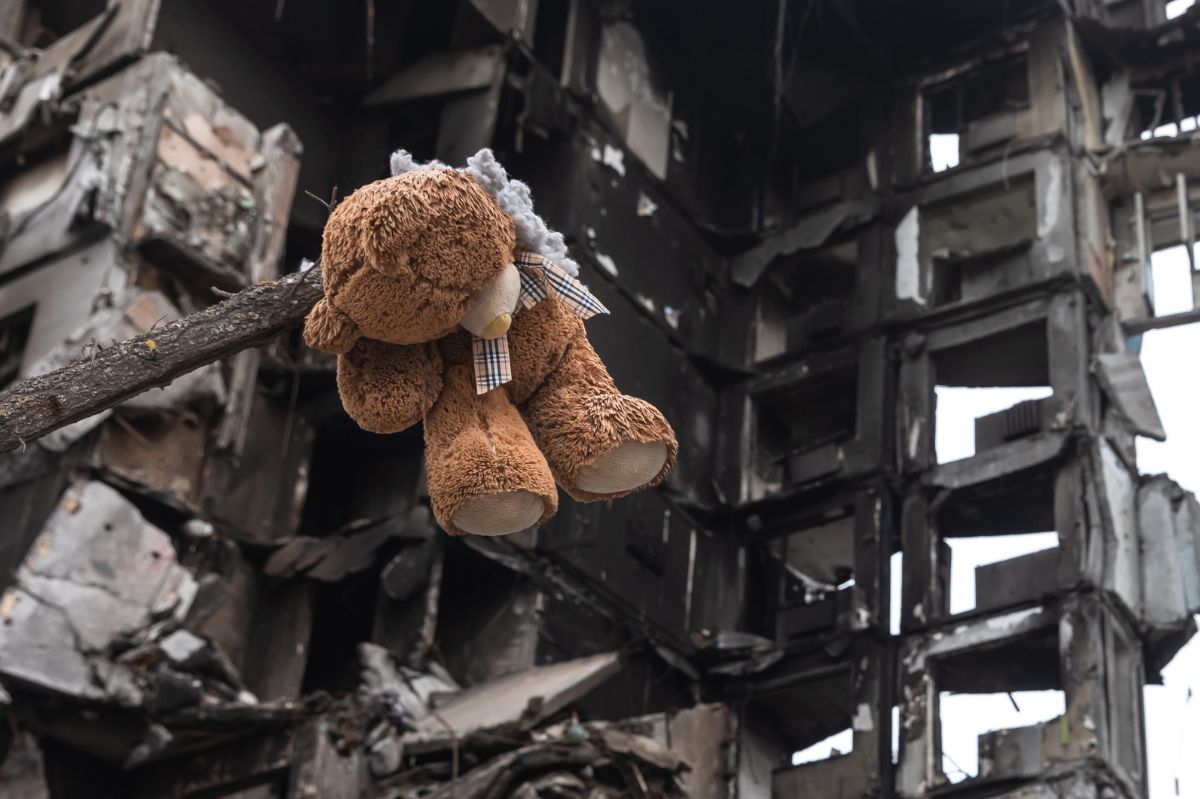 W wojnie w Ukrainie zginęło już 217 dzieci. Oto jak oddano im cześć