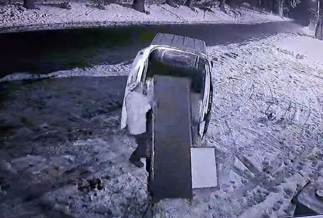 Strażacy mają dość. Pokazali, co robią ludzie pod remizą. "Zabierają i szabrują"