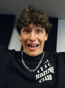 BAZA wydaje diss na FAZĘ. Kto zrobił to lepiej?