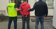 Pow. kolski: 18-latkowie ukradli auto sąsiadowi. Po przejechaniu kilku kilometrów zakopali się na polnej drodze