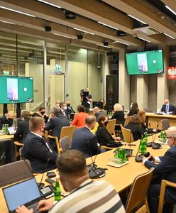 Awantura w Sejmie. Komisja podjęła decyzję ws. wykluczonych posłów KO