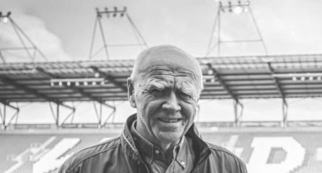 Nie żyje 78-letni dziennikarz sportowy. Zasłabł na konferencji prasowej