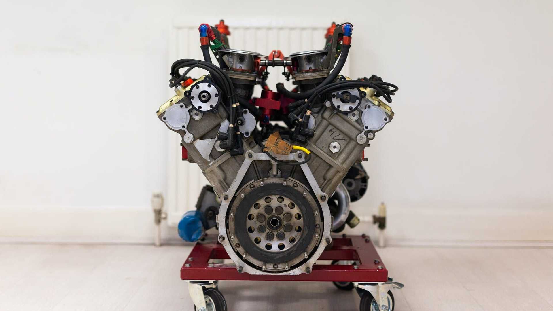 Silnik V10 z Alfy Romeo ProCar