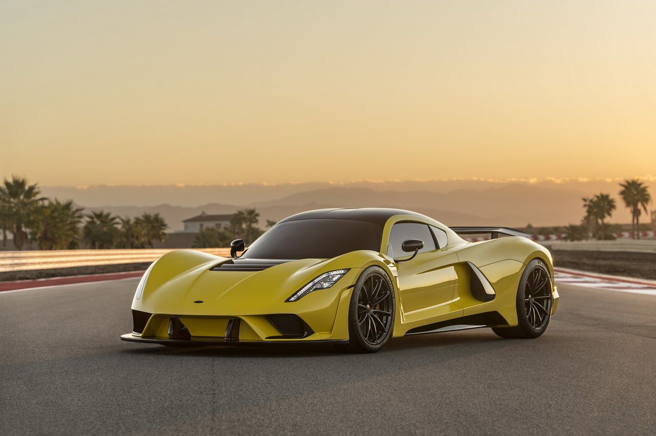 Superszybki Hennessey Venom F5. Kolejny zawodnik w absurdalnej konkurencji