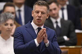 Ma dość "marionetek Orbana". Magyar chce zmienić prezydenta i prezesów sądów