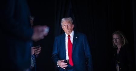 "Ludzie na Kremlu kibicują Trumpowi". Urzędnicy ujawniają kulisy