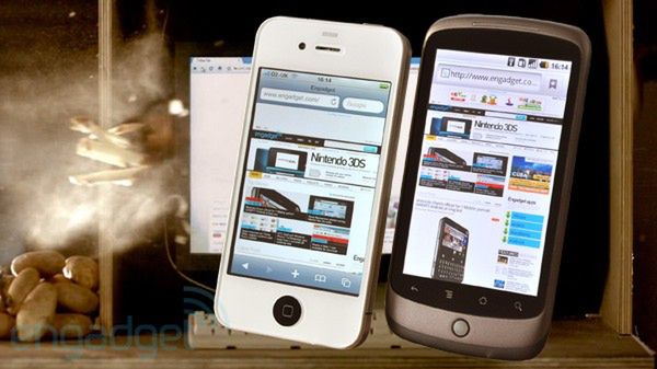 iOS4 na iPhone 4 vs Android 2.2 na Nexus One - test szybkości przeglądarek [wideo]