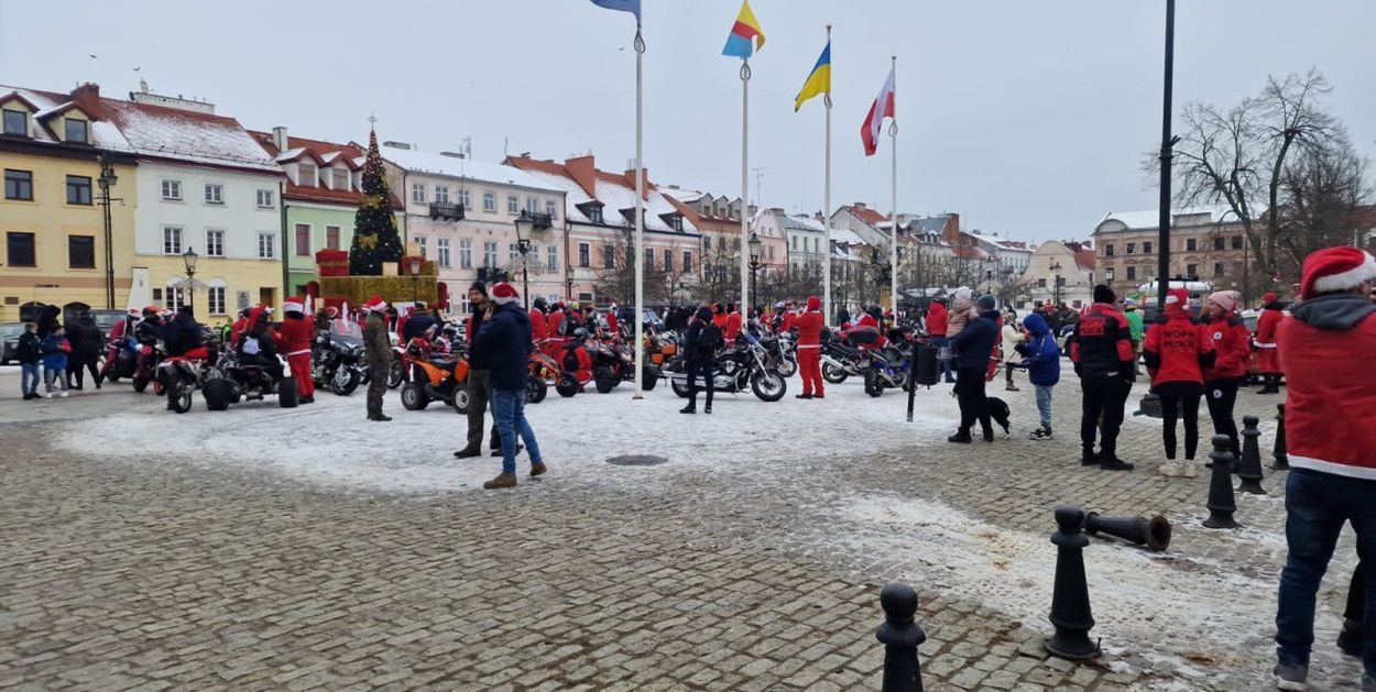 Moto Mikołaje z Płocka rozdali prezenty