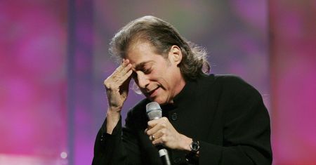 Richard Lewis poważnie zachorował. "Takie życie"