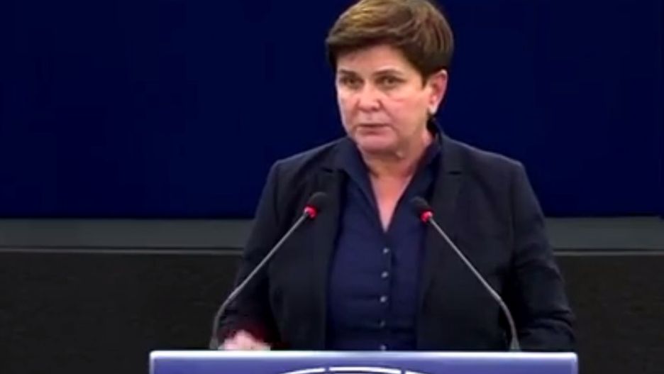 Debata w PE o Krajowym Planie Odbudowy. Gorzkie słowa Beaty Szydło 