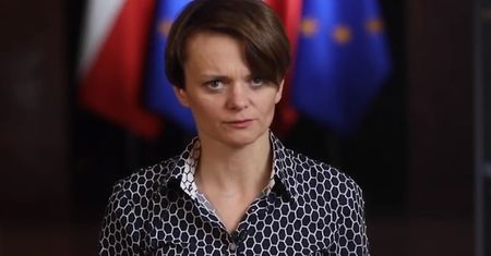 Nowe zasady u fryzjera w restauracji. Czeka nas "reżim sanitarny"