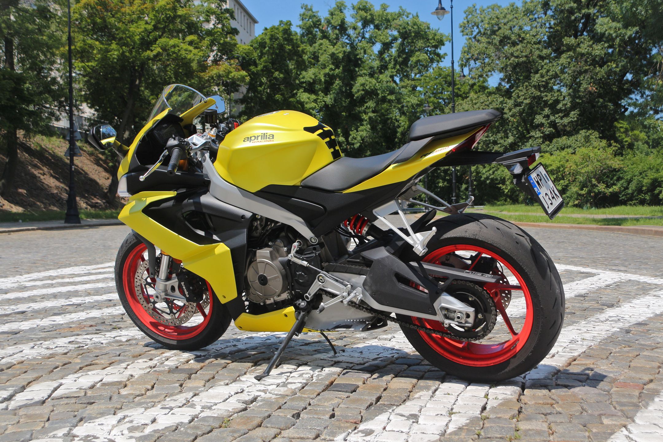 Aprilia RS 660