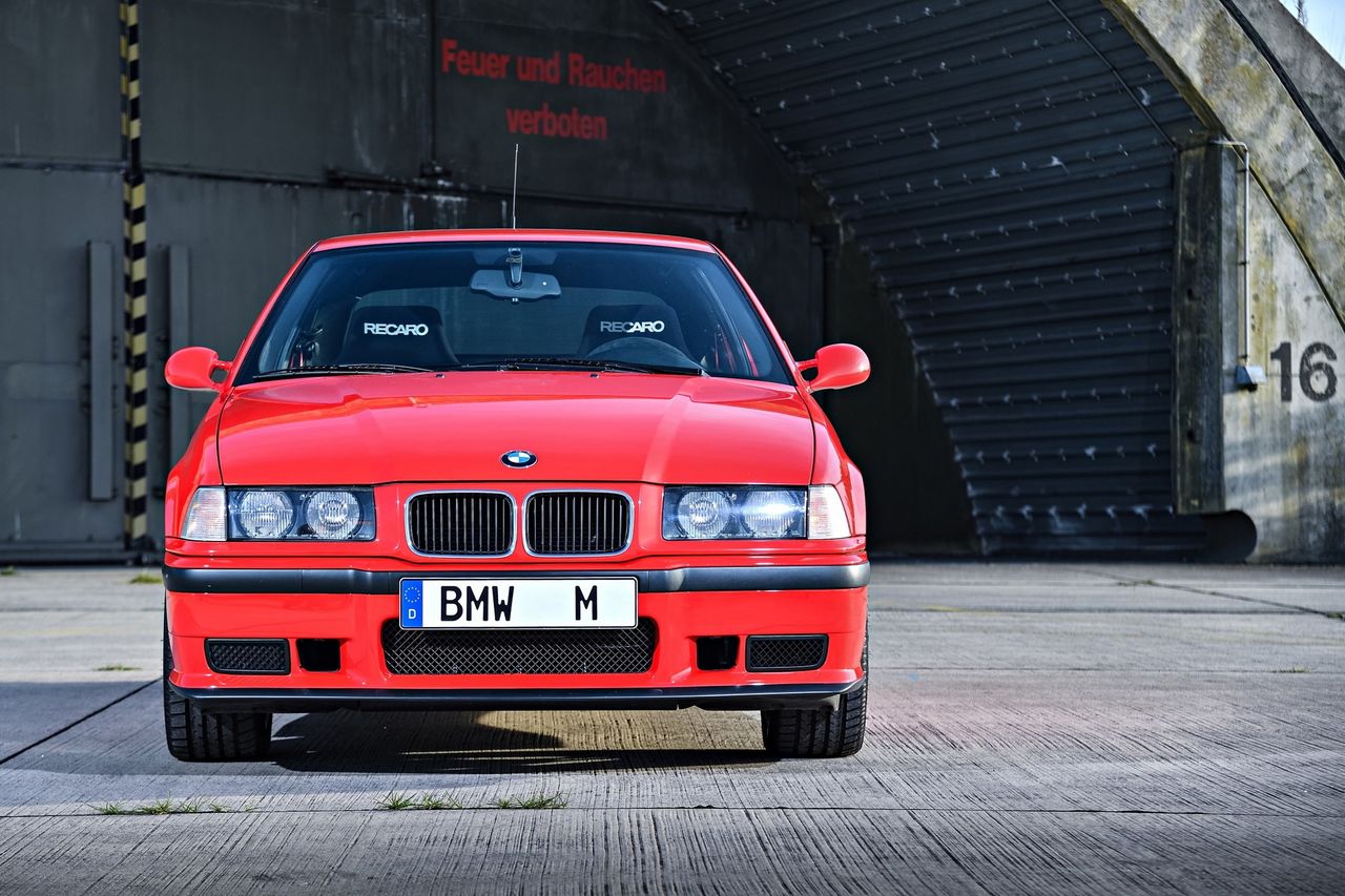 BMW E36 M3 Compact naprawdę istnieje. Producent pochwalił się jedyną sztuką