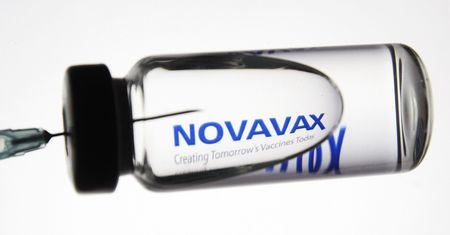 Szczepienia na COVID. Preparat firmy Novavax skuteczny w 89 proc.