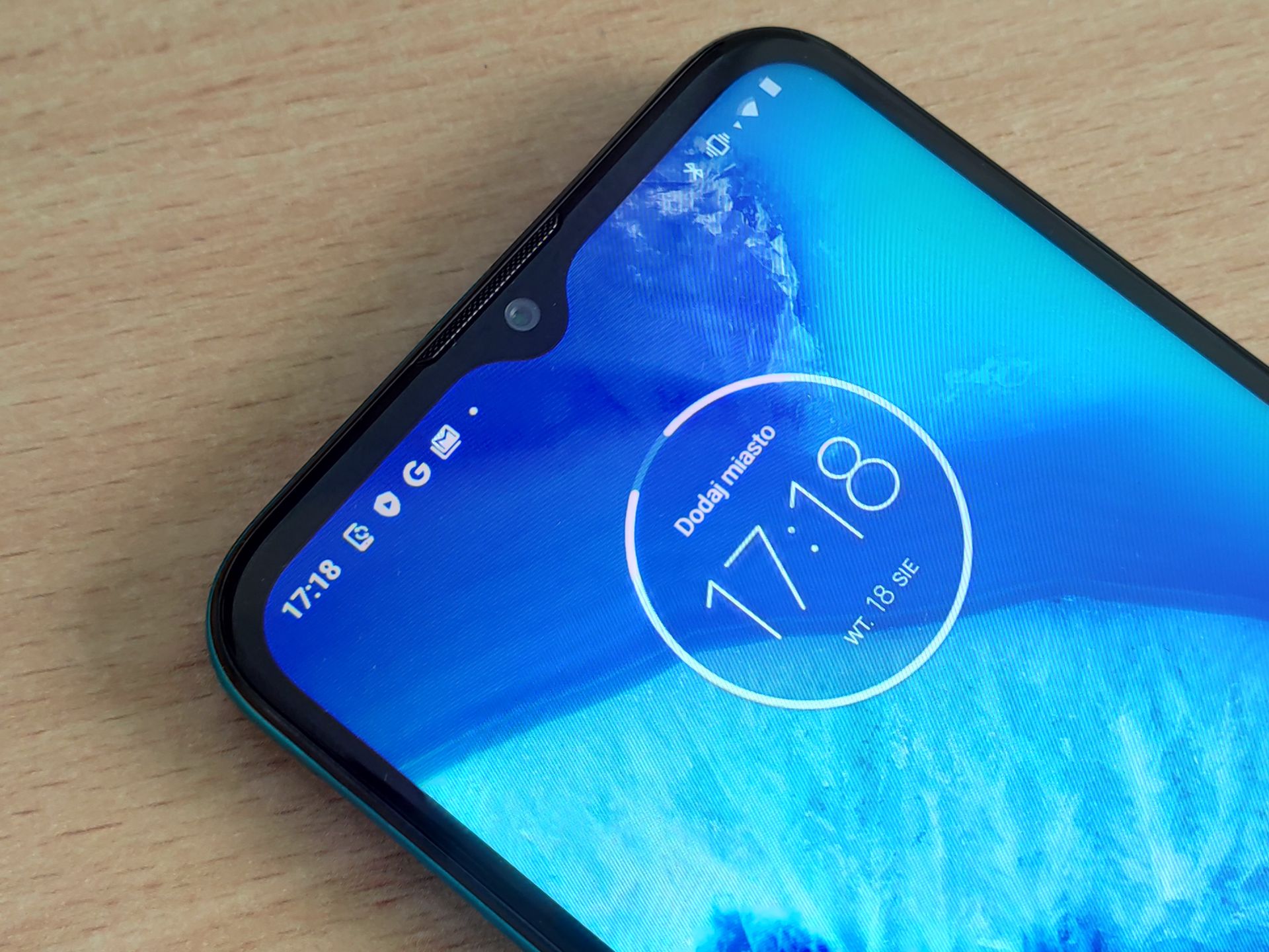 Motorola Moto G8 Power Lite: czy niższa cena wynagradza kompromisy? [Test] 35