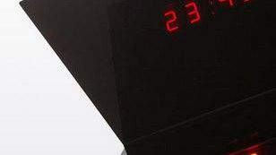 Zegarek wyświetlający godzinę w powietrzu 1