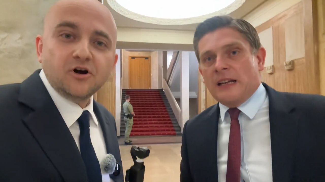 "Interwencja" posłów PiS. Szukali Tuska w KPRM
