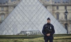 "Gratuluję śledczym". Francuski minister o postępach ws. kradzieży w Luwrze