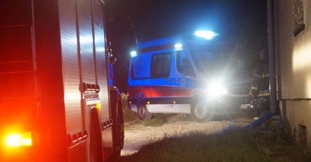 Sąsiad zaalarmował służby. W domu znaleźli zwłoki