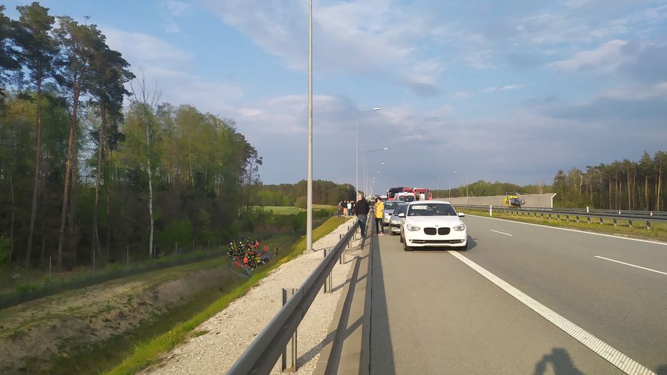 Łódzkie. Wypadek na S8. Nie żyje córka i ojciec