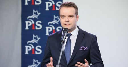 Przeprosiny za Wołyń. Rzecznik PiS: "Oczekiwalibyśmy prawdy"