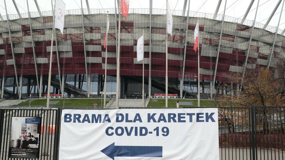 Szpital na Stadionie Narodowym jeszcze nie działa.  Nie ma odważnych żeby popsuć mecz Polska-Węgry