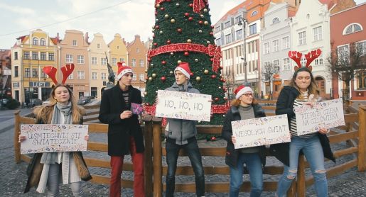 Kayah i zespół Q YA VY w świątecznym spocie  "Gdy pada śnieg" województwa kujawsko-pomorskiego (wideo)