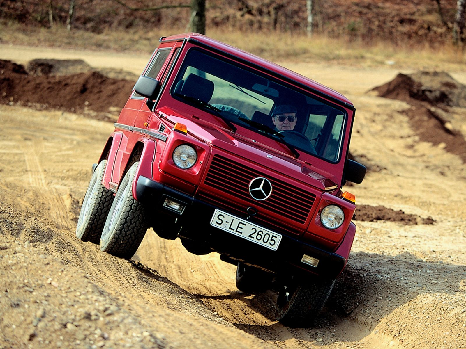 Nawet gdyby uznać Mercedesa Klasy G 463 za najlepszą terenówkę świata do jazdy na co dzień, to uważam, że ceny od 70 tys. zł za 20-letnie auto tego typu to przesada.