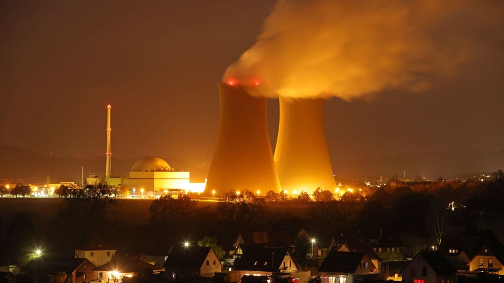 Polska wydzierżawi elektrownie jądrowe w Niemczech? Pomysł Lewicy ma poparcie