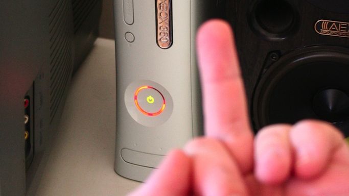 TOP 5 powodów przez które mam ochotę wywalić Xboxa 360 za okno! 1