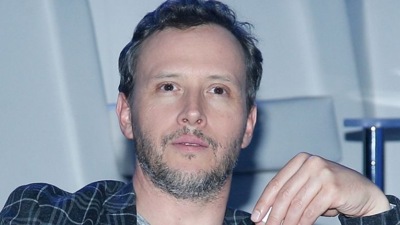 Andrzej Deskur szuka pracy na Facebooku